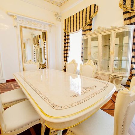 Happy Pushkin Apartment Saint Petersburg Phòng bức ảnh