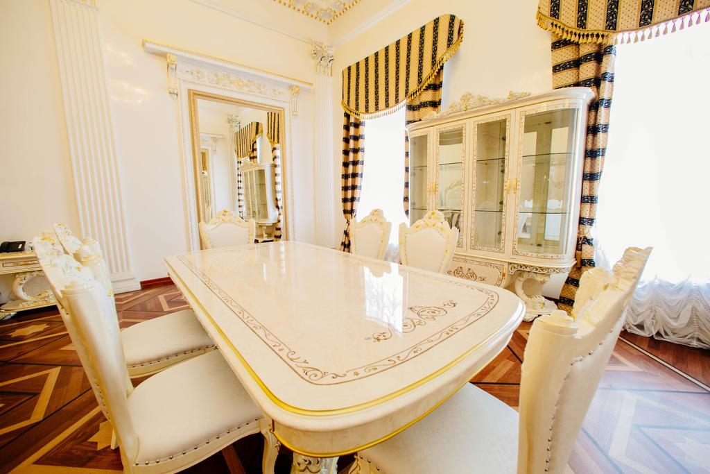 Happy Pushkin Apartment Saint Petersburg Phòng bức ảnh